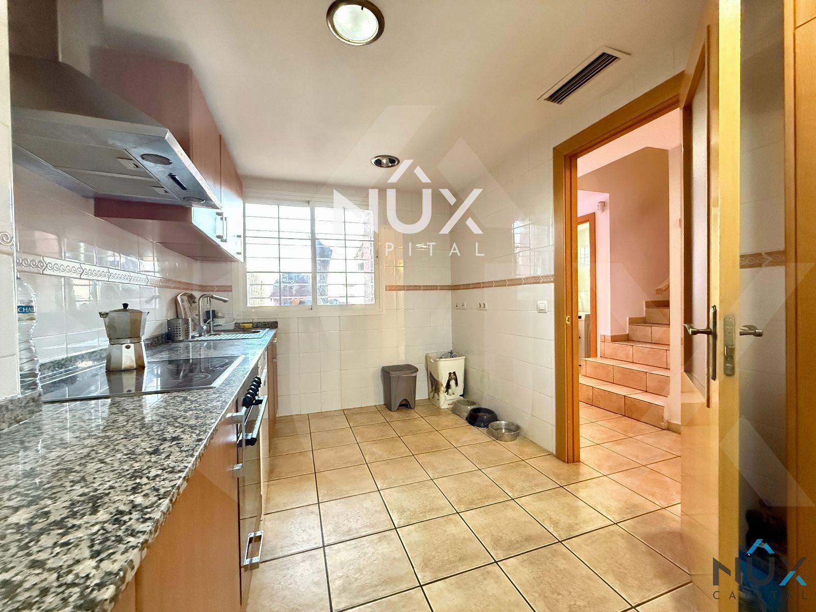 1000 - Terraced house en Venta en La Pobla de Vallbona
