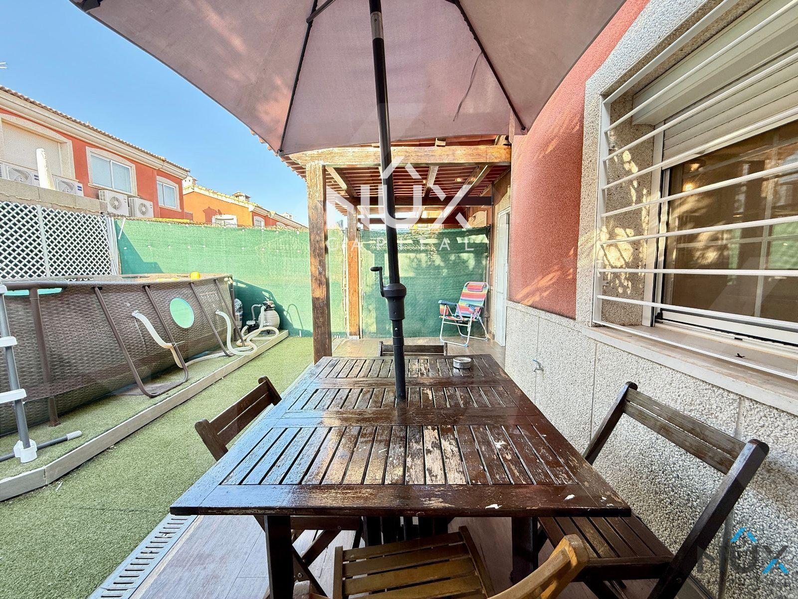 1000 - Terraced house en Venta en La Pobla de Vallbona